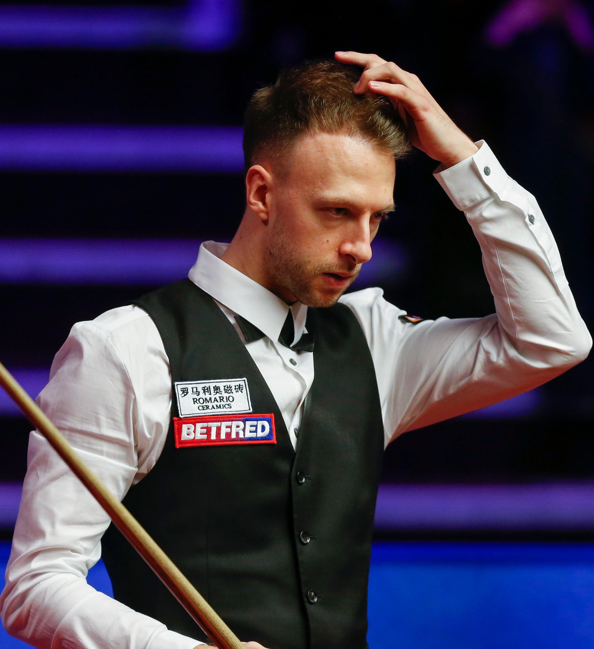 成为社会文 成为社会文